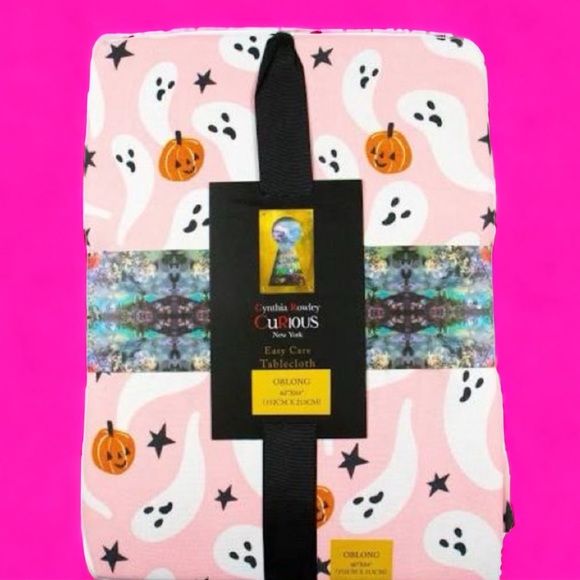 👻NEW CYNTHIA ROWLEY GHOST TABLECLOTH👻 - Picture 2 of 3